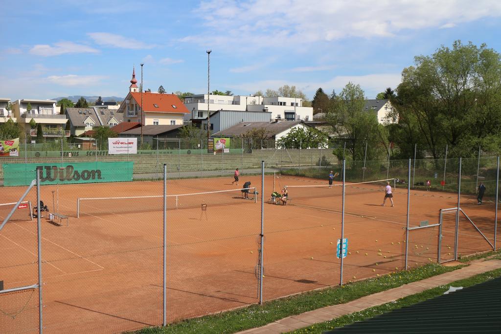 Centercourt Hotel Graz Exterior foto